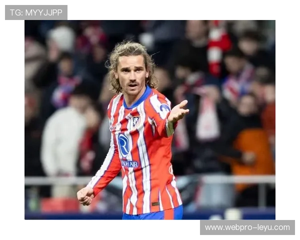 格列兹曼角色调整:法国前锋位置变化带来新战术突破 格列兹曼角色调整:法国前锋位置变化带来新战术突破